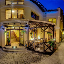 hotel Pid Templem